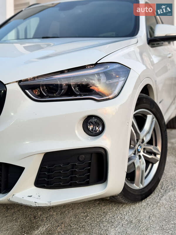 Позашляховик / Кросовер BMW X1 2017 в Одесі