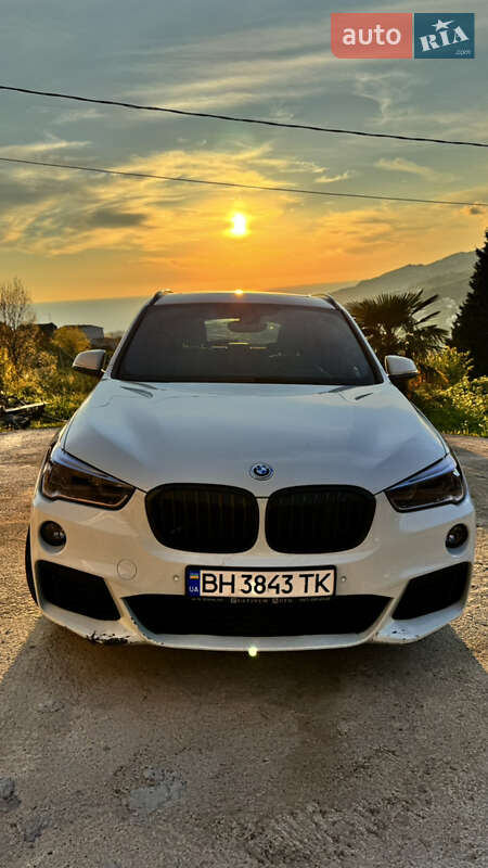 Позашляховик / Кросовер BMW X1 2017 в Одесі