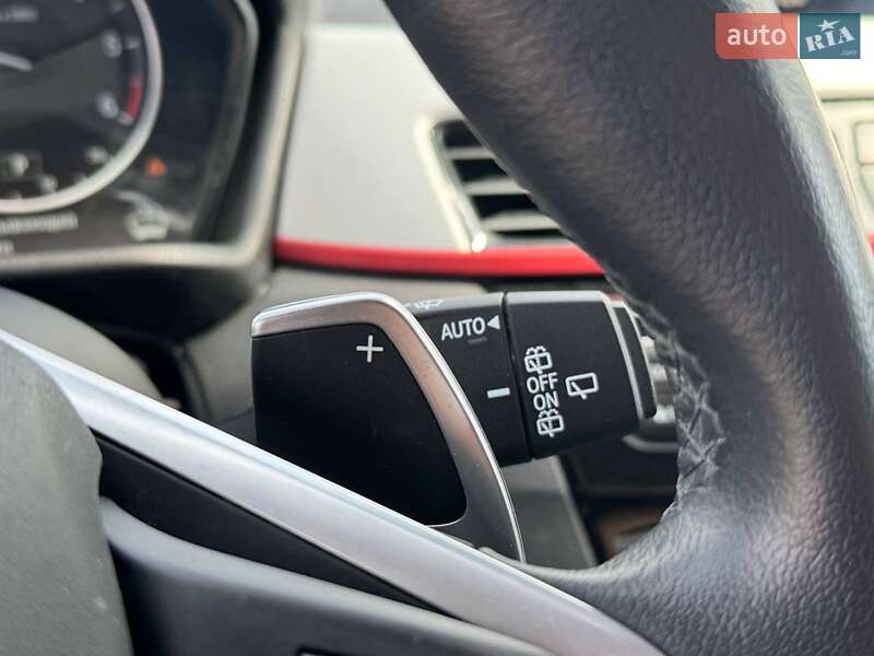 Позашляховик / Кросовер BMW X1 2016 в Києві