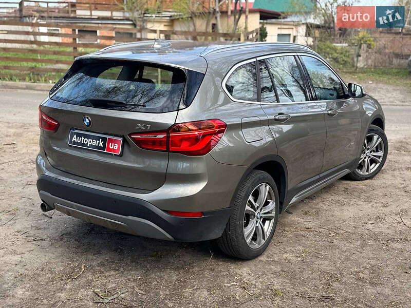 Позашляховик / Кросовер BMW X1 2016 в Києві