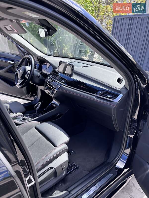 Внедорожник / Кроссовер BMW X1 2019 в Киеве