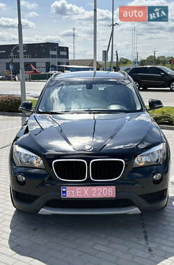 Позашляховик / Кросовер BMW X1 2014 в 