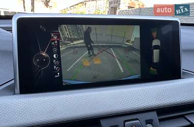 Позашляховик / Кросовер BMW X1 2016 в 