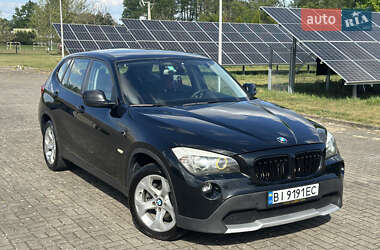 Внедорожник / Кроссовер BMW X1 2010 в Полтаве