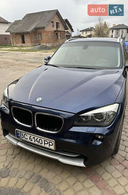 Внедорожник / Кроссовер BMW X1 2010 в Львове