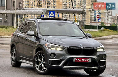 Внедорожник / Кроссовер BMW X1 2015 в 