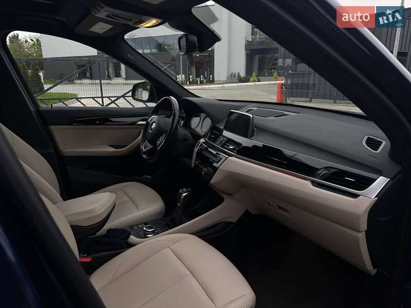 Позашляховик / Кросовер BMW X1 2019 в Львові