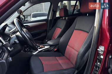 Позашляховик / Кросовер BMW X1 2010 в 