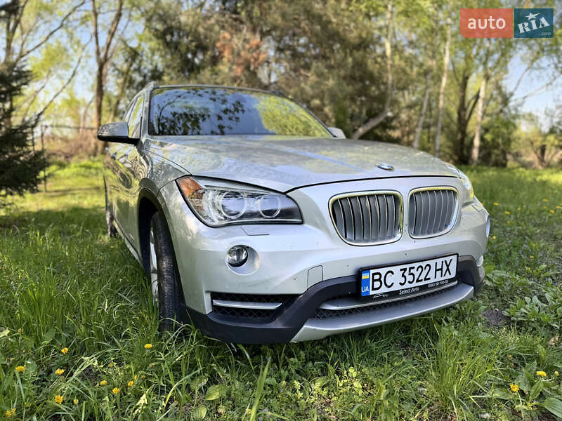 BMW X1 2012