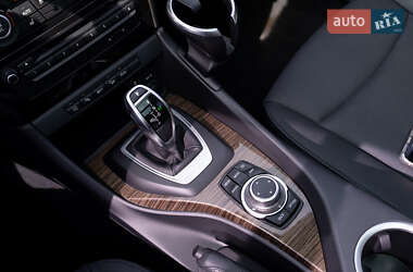 Позашляховик / Кросовер BMW X1 2013 в 