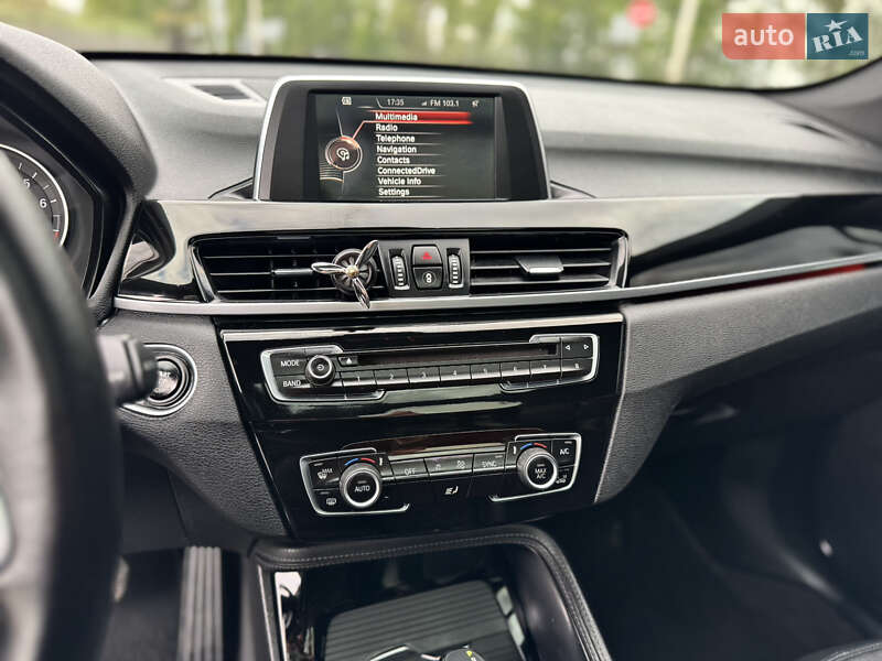 Позашляховик / Кросовер BMW X1 2015 в Хмельницькому