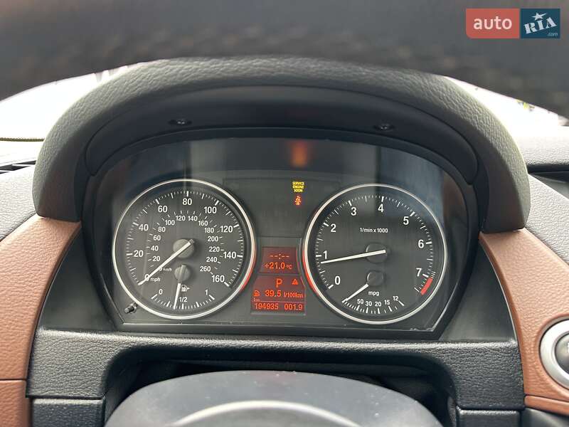 Позашляховик / Кросовер BMW X1 2014 в Києві
