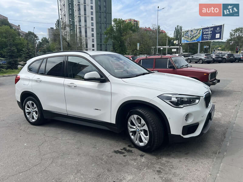 Позашляховик / Кросовер BMW X1 2018 в Дніпрі фото 26 Позашляховик / Кросовер BMW X1 2018 в Дніпрі