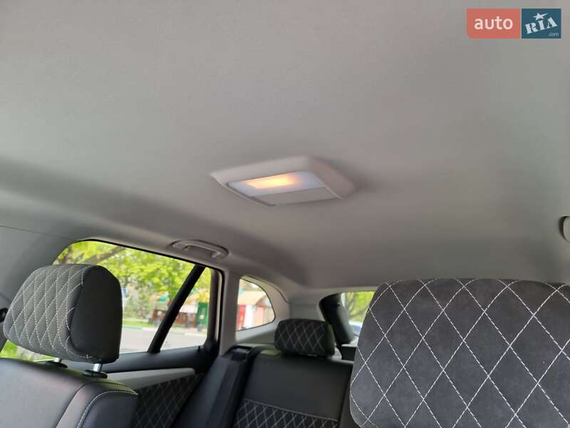 Внедорожник / Кроссовер BMW X1 2010 в Черноморске фото 14 Внедорожник / Кроссовер BMW X1 2010 в Черноморске