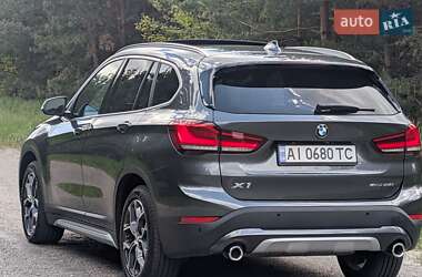 Позашляховик / Кросовер BMW X1 2019 в 