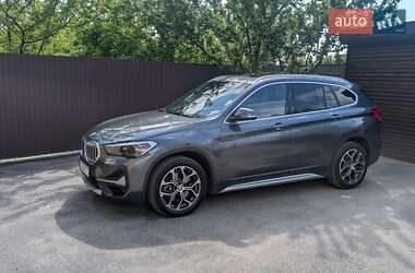 Позашляховик / Кросовер BMW X1 2019 в 