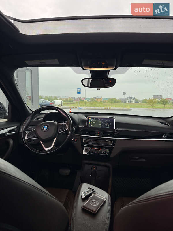 Внедорожник / Кроссовер BMW X1 2018 в Львове
