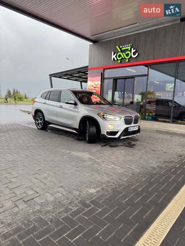 Внедорожник / Кроссовер BMW X1 2018 в Львове