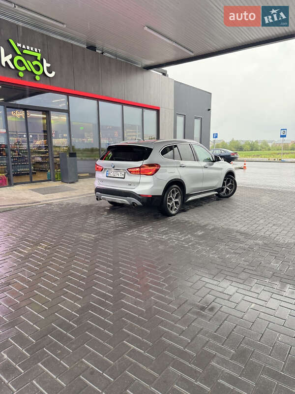 Внедорожник / Кроссовер BMW X1 2018 в Львове