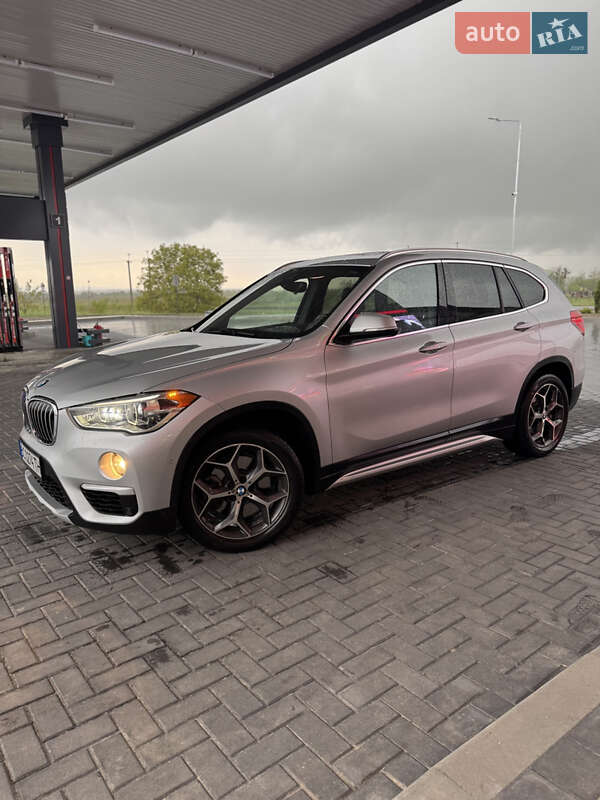 Внедорожник / Кроссовер BMW X1 2018 в Львове