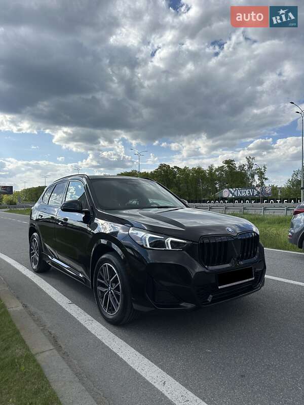 Внедорожник / Кроссовер BMW X1 2023 в Киеве фото 11 Внедорожник / Кроссовер BMW X1 2023 в Киеве