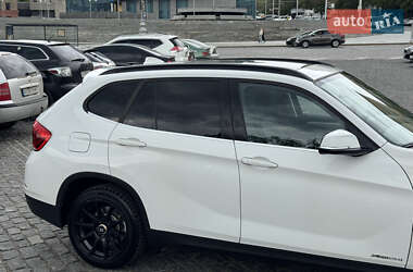 Внедорожник / Кроссовер BMW X1 2013 в 