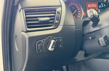 Позашляховик / Кросовер BMW X1 2012 в 