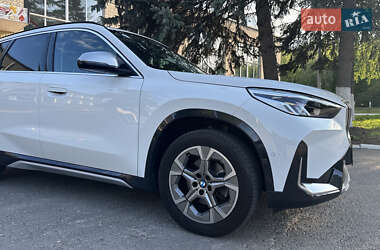 Внедорожник / Кроссовер BMW X1 2023 в 