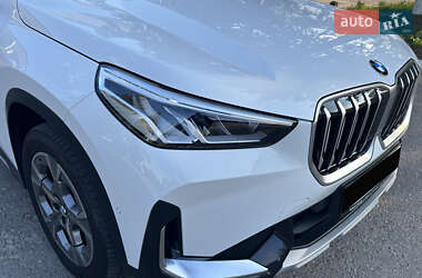 Внедорожник / Кроссовер BMW X1 2023 в 