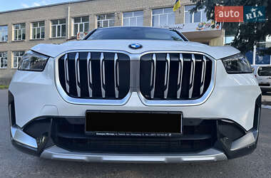Внедорожник / Кроссовер BMW X1 2023 в 
