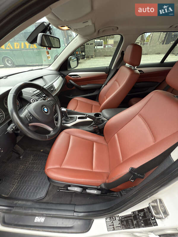 Позашляховик / Кросовер BMW X1 2010 в Зарічному фото 16 Позашляховик / Кросовер BMW X1 2010 в Зарічному