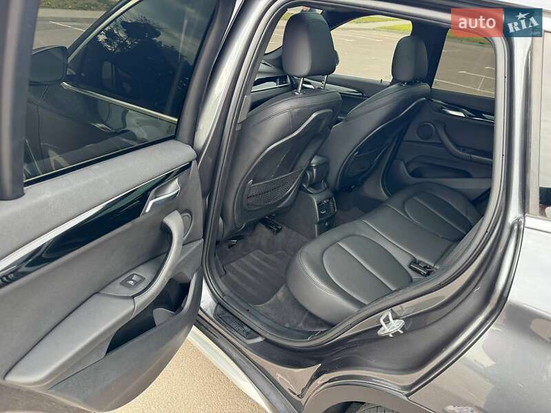 Позашляховик / Кросовер BMW X1 2018 в Рівному