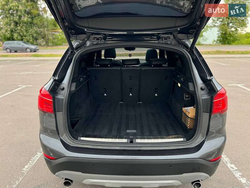Позашляховик / Кросовер BMW X1 2018 в Рівному