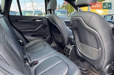 Внедорожник / Кроссовер BMW X1 2018 в 