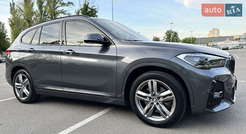 Позашляховик / Кросовер BMW X1 2021 в Києві