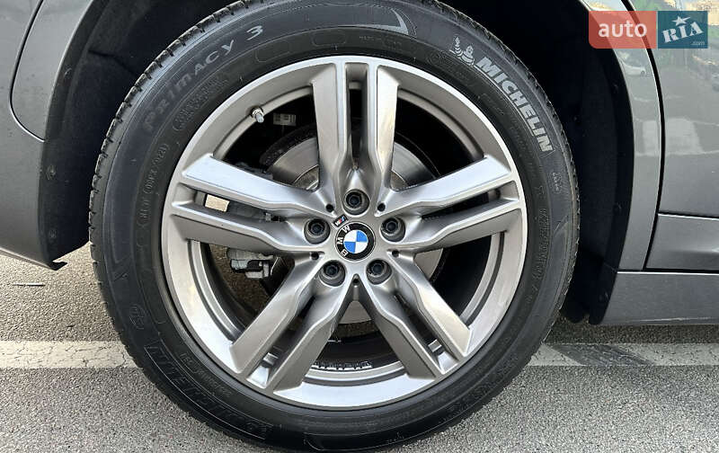 Позашляховик / Кросовер BMW X1 2021 в Києві