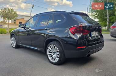 Внедорожник / Кроссовер BMW X1 2012 в 