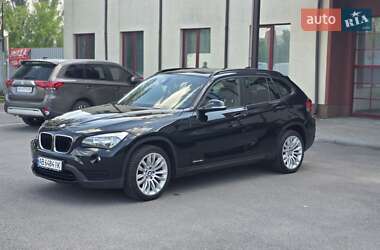 Внедорожник / Кроссовер BMW X1 2012 в 