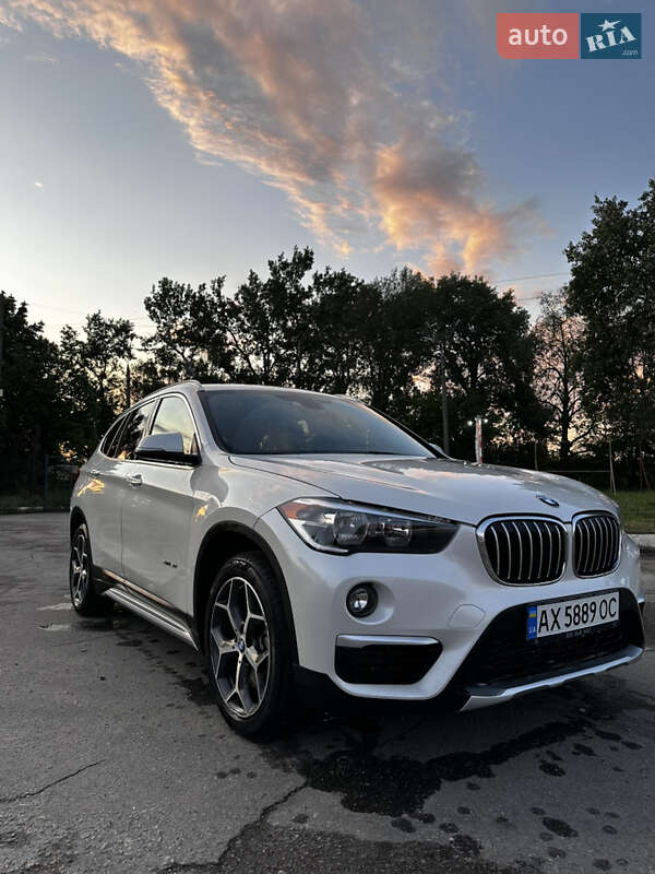 Внедорожник / Кроссовер BMW X1 2017 в Харькове