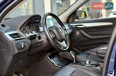 Внедорожник / Кроссовер BMW X1 2019 в 
