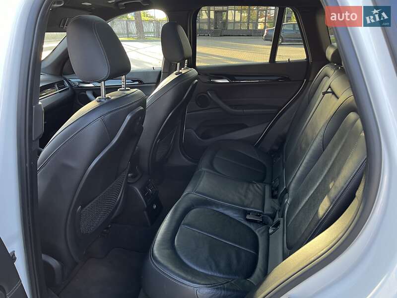 Внедорожник / Кроссовер BMW X1 2018 в Черкассах