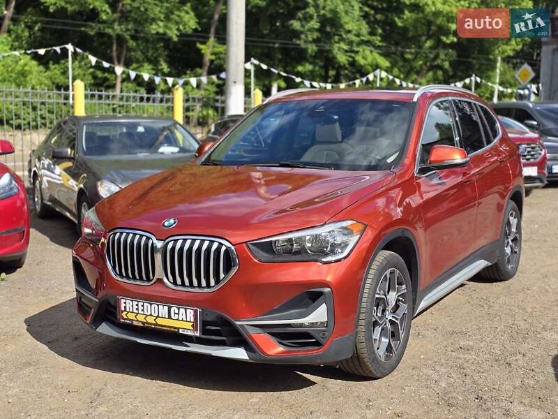 Внедорожник / Кроссовер BMW X1 2019 в Львове