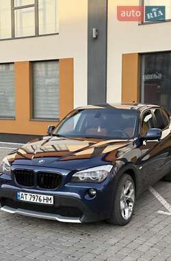Внедорожник / Кроссовер BMW X1 2010 в 