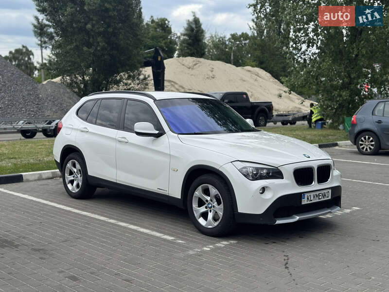 Позашляховик / Кросовер BMW X1 2012 в Києві