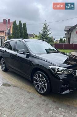 Внедорожник / Кроссовер BMW X1 2022 в Ивано-Франковске