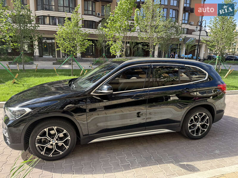 Позашляховик / Кросовер BMW X1 2020 в Києві