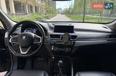 Внедорожник / Кроссовер BMW X1 2020 в 