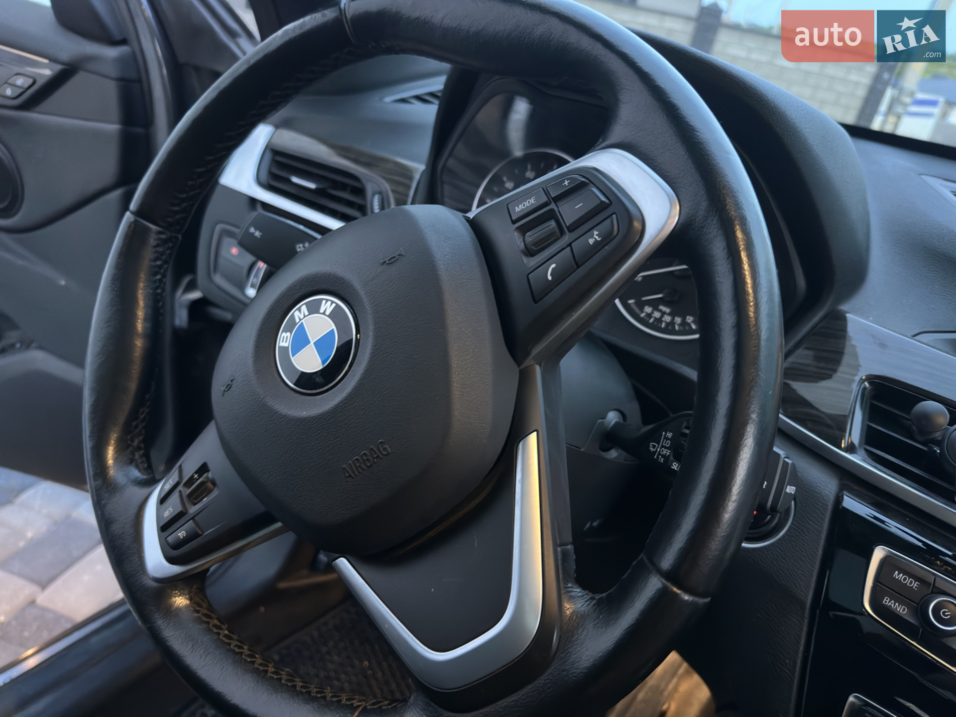 2016 BMW X1 - мініатюра 6