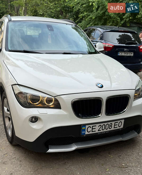 Позашляховик / Кросовер BMW X1 2011 в Чернівцях
