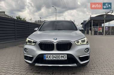 Внедорожник / Кроссовер BMW X1 2016 в 